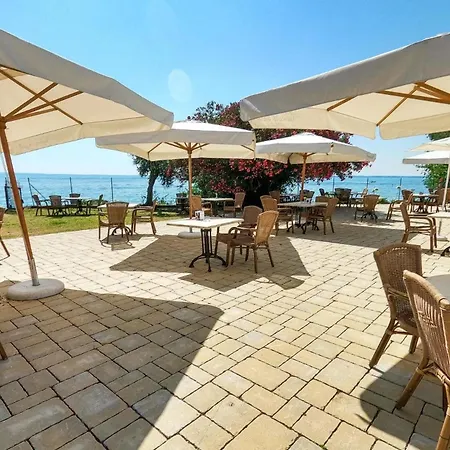 Sivinos Boutique Camping